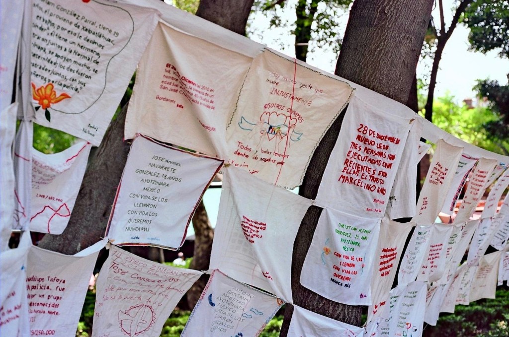 Bordados por la Paz y la Memoria – Embroideries for Peace and&nbsp;Memory.
